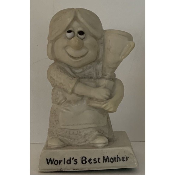Vtg Russ Wallace Berries Set World's Best Father and Best Mother Figurines 1970 - Picture 4 of 10